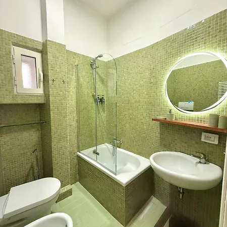 Апартаменты Luxury Flat- In Centre Of